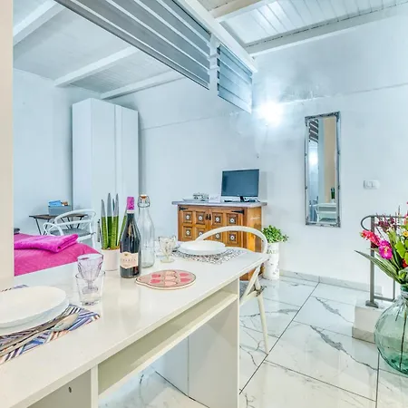 Appartement Maison La Vanda - Centro Citta - Happy *