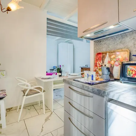 Appartamento Maison La Vanda - Centro Citta - Happy Sanremo