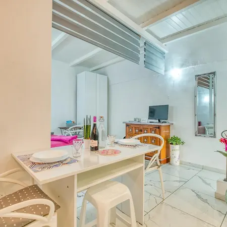 Appartamento Maison La Vanda - Centro Citta - Happy